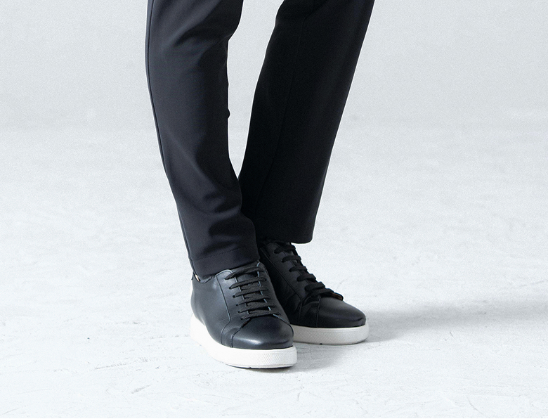 アーバンレースアップスニーカー