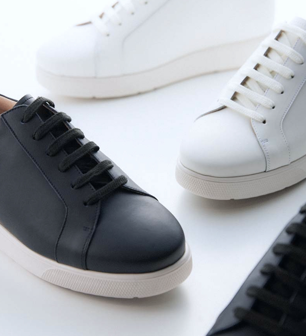 アーバンレースアップスニーカー